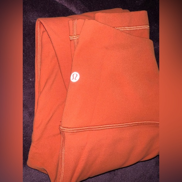 Lululemon Wunder Under Legging - Picture 1 of 5